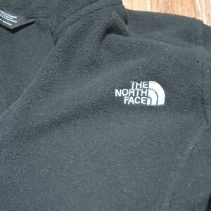 The North Face Classic Black Fleece 3/4 Zipper Size Medium